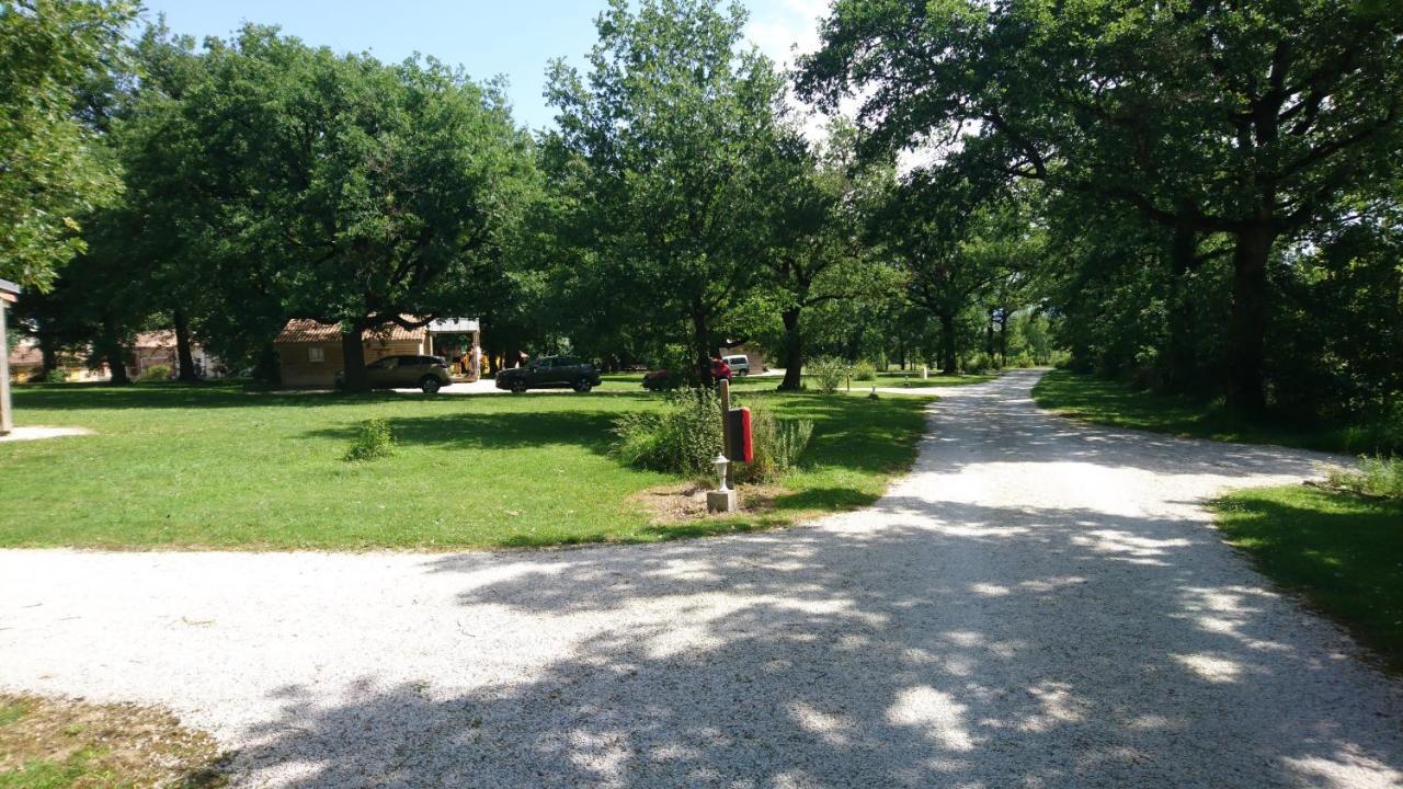 Domaine De Miraval Hotel Belleserre Exterior photo